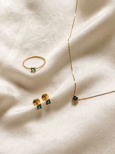 Carregar imagem no visualizador da galeria, Conjunto Carrê Turmalina Verde Escura - Ouro 18k