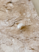 Carregar imagem no visualizador da galeria, Pingente Pérola Mykonos