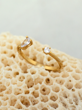 Carregar imagem no visualizador da galeria, Anel Cadaquéz - lapidação Oval - Ouro18k