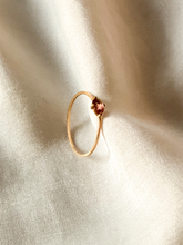 Carregar imagem no visualizador da galeria, Anel Oval Turmalina Rosa - Ouro 18k