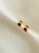 Carregar imagem no visualizador da galeria, Brincos Scallop - Ouro18k