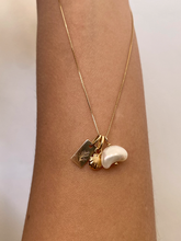Carregar imagem no visualizador da galeria, Pingente Scallop em Ouro 18k