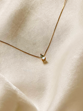 Carregar imagem no visualizador da galeria, Pingente Gota Topázio Azul - Ouro 18K