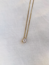 Carregar imagem no visualizador da galeria, Pingente Ponto de Luz Gota Transparente- Ouro 18K