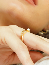 Carregar imagem no visualizador da galeria, Anel Versalhes - Ouro18k