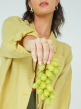 Carregar imagem no visualizador da galeria, Anel Triade Ocre - Ouro 18k