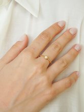 Carregar imagem no visualizador da galeria, Anel Versalhes - Ouro18k