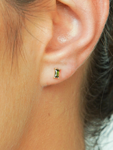 Carregar imagem no visualizador da galeria, Brinco Malta Ponto de Luz Retangular Verde Escuro -  Ouro18k