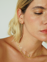 Carregar imagem no visualizador da galeria, Brinco Malta Ponto de Luz Retangular Verde Escuro -  Ouro18k