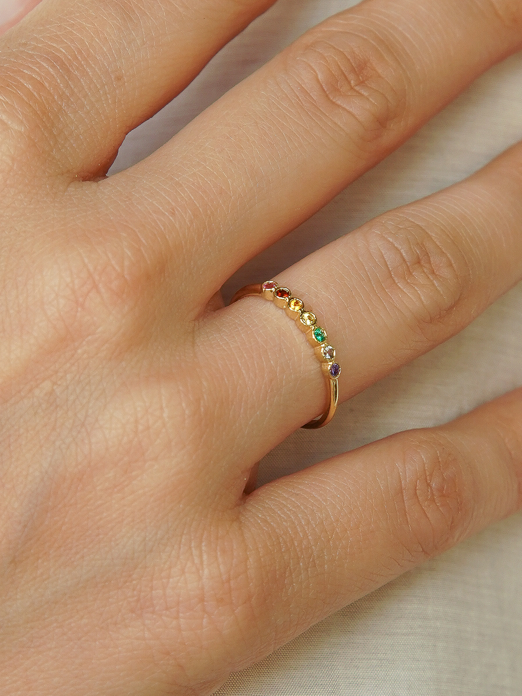 Anel Meia Aliança Alexandria Colours - Ouro18k