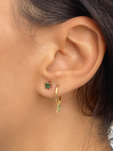 Carregar imagem no visualizador da galeria, Brinco Carrê Turmalina Verde Escura - Ouro 18k
