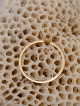 Carregar imagem no visualizador da galeria, Anel Triade - Ouro 18k
