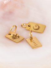 Carregar imagem no visualizador da galeria, Pingente Placa Mar- Ouro18k
